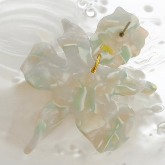 Lele Sadoughi Small Paper Lily Drop Earrings in Mint. NWOT - Picture 4 of 5